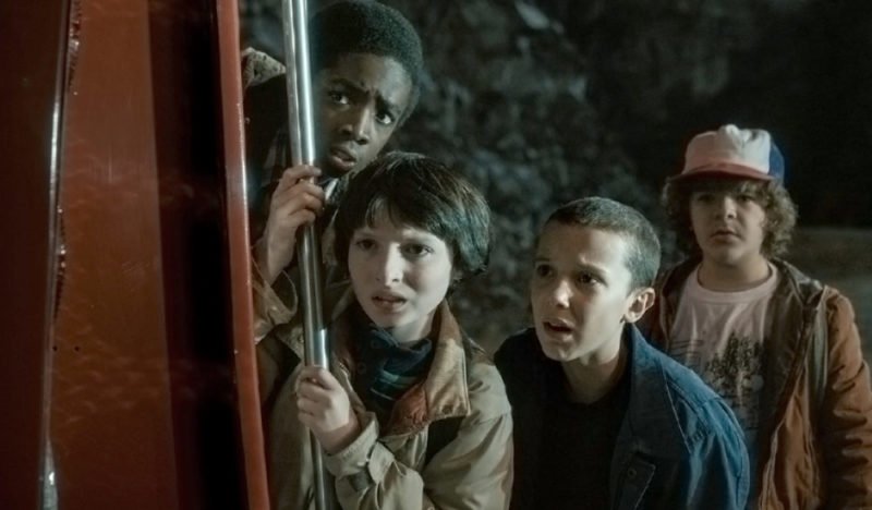 Cast in Stranger Things Staffel 1 auf 4001Reviews