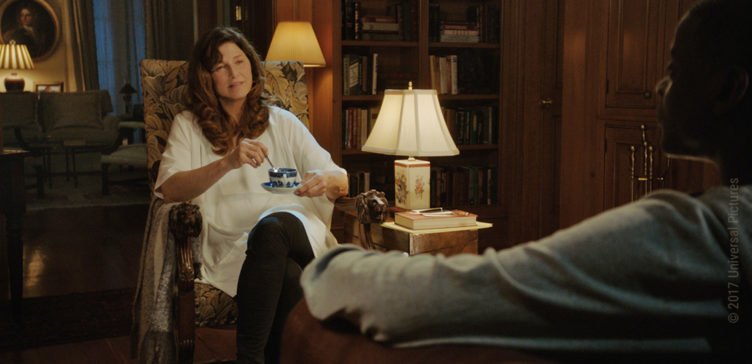 Catherine Keener hypnotisiert Daniel Kaluuya in Kritik Get Out 2017