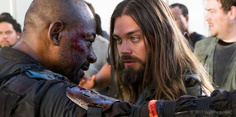 Morgan und Jesus streiten sich in Folge 2 Die Verdammten von The Wlaking Dead Staffel 8