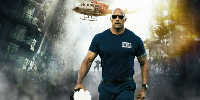 Rettungsflieger Ray Gaines (Dwayne Johnson) in San Andreas.