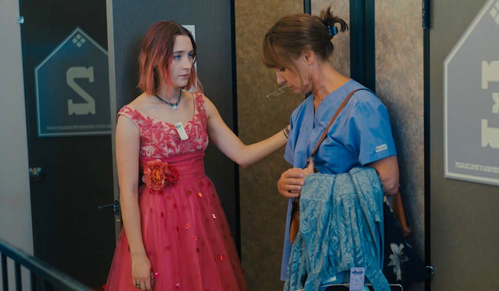 Saoirse Ronan Laurie Metcalf in Lady Bird