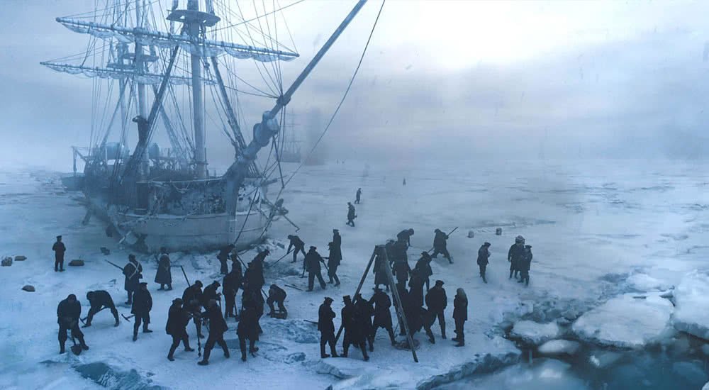 HMS Terror gefangen im Packeis in The Terror Staffel 1
