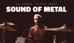Riz Ahmed als Schlagzeuger auf Poster für Kritik Sound of Metal