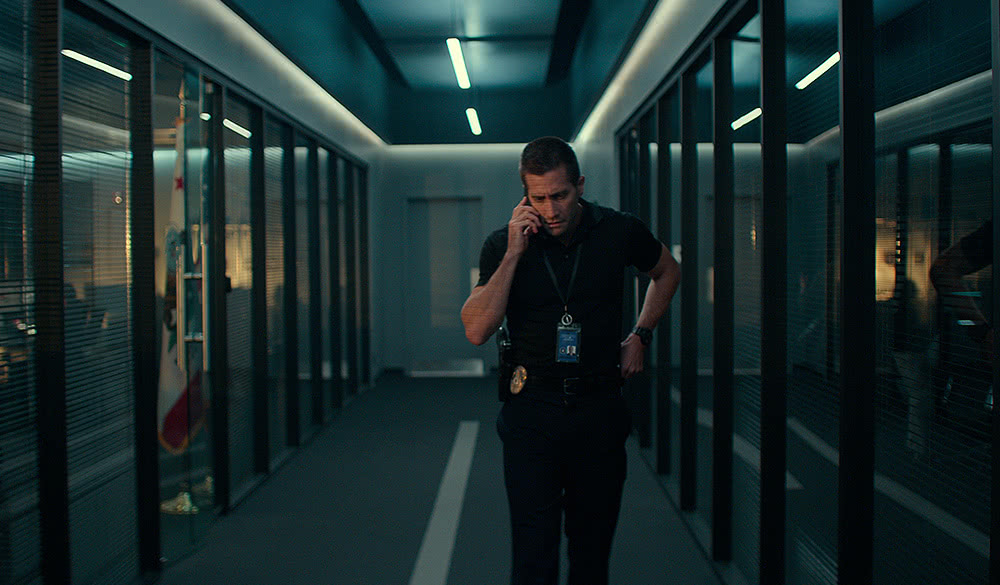 Jake Gyllenhaal als Joe Baylor in The Guilty.