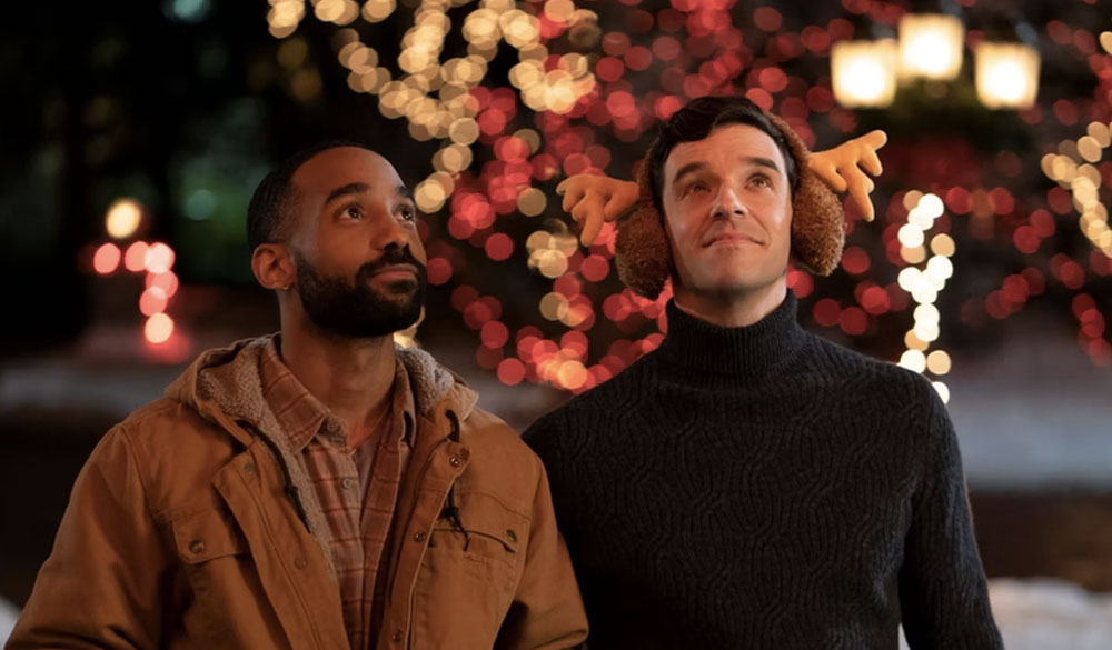 Philemon Chambers und Michael Urie in Single All the Way.