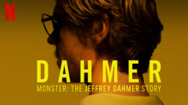 Evan Peters als Jeffrey Dahmer in Netflix Serie Kritik Dahmer
